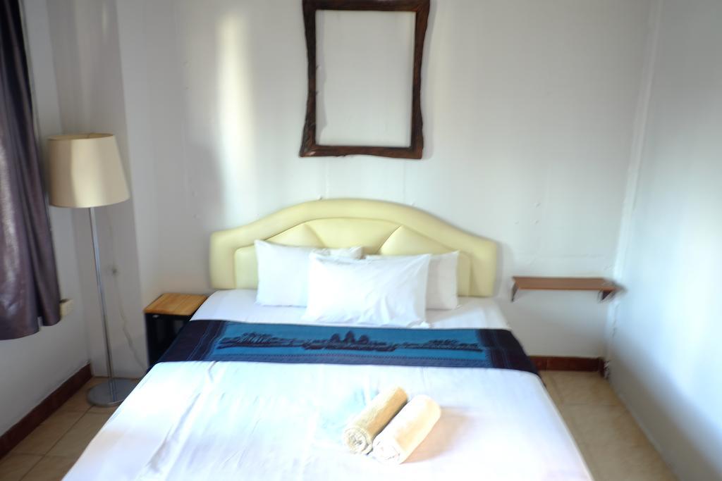 Sritrang Hotel Экстерьер фото